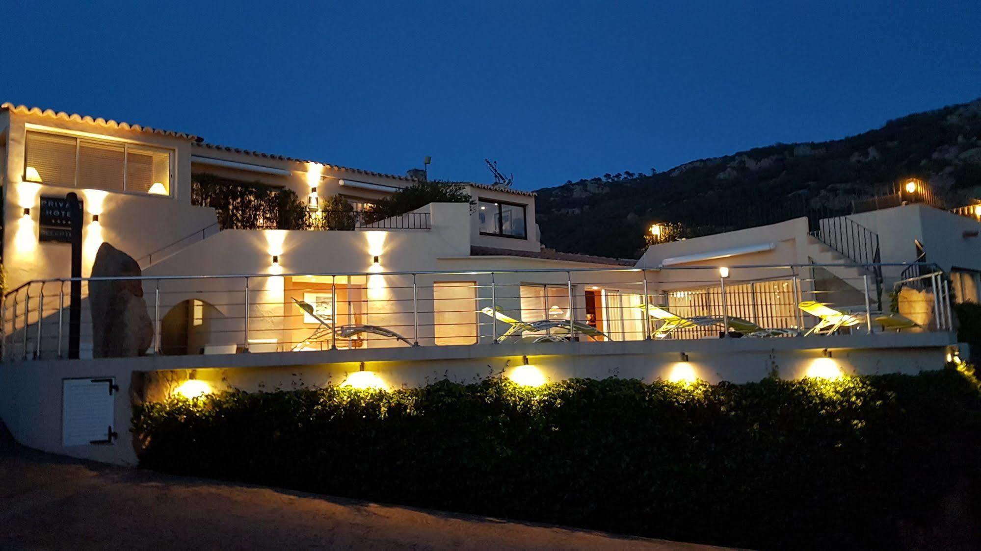 Hotel Private - Adult Only 4*