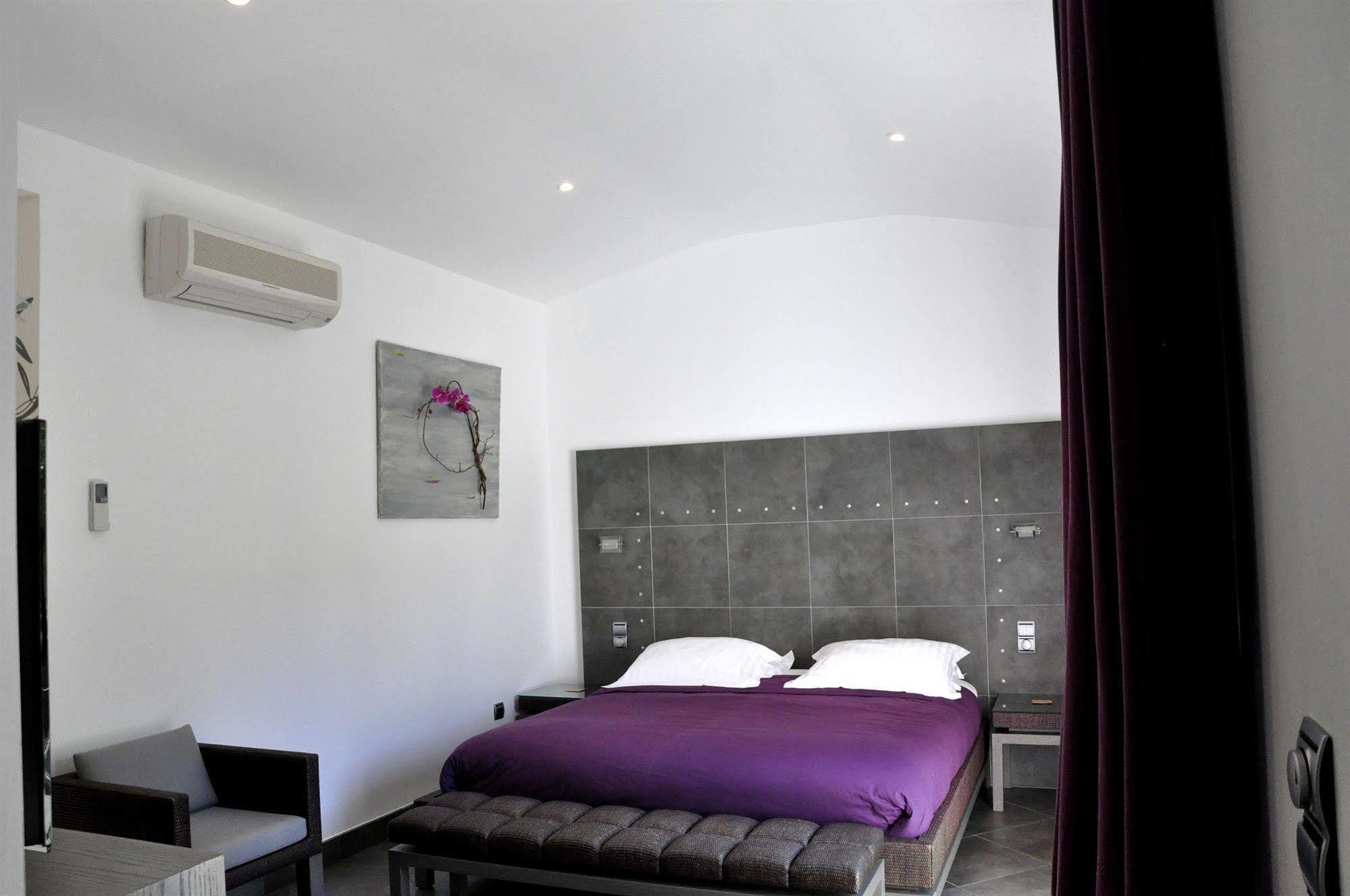 Private - Adult Only Hotel